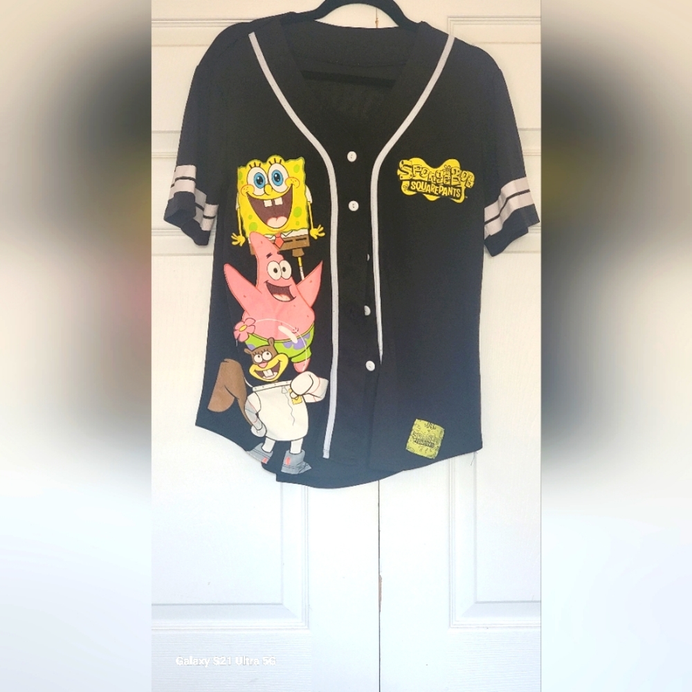 SpongeBob sweatshirts and jersey